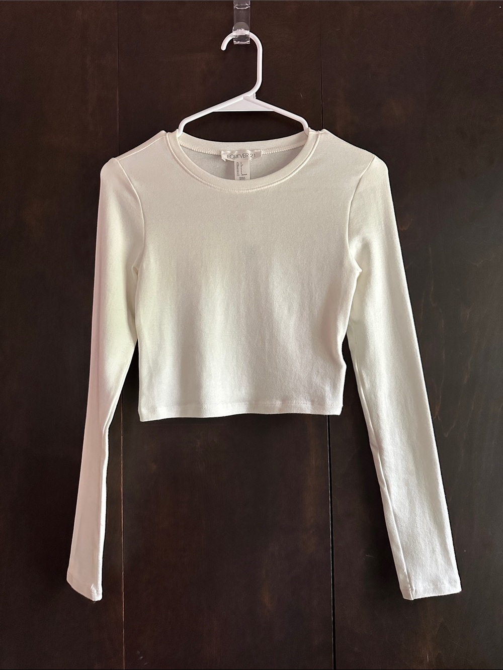 Forever 21 Cream Long-Sleeve Cropped Crew Neck Top